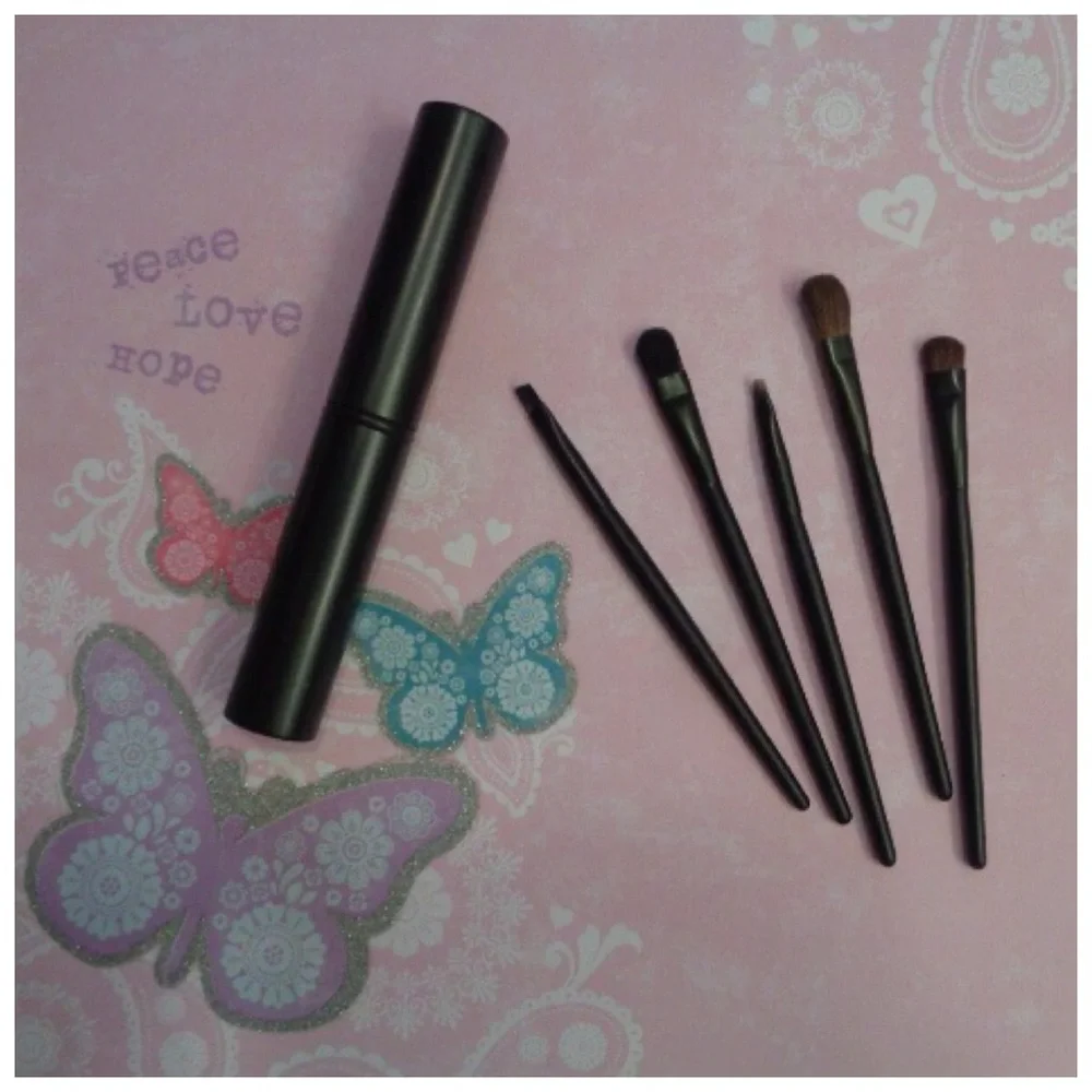 BOUTIQUE 5pc Cosmetic Brush Kit Brow and Eyes Tool Set NEW